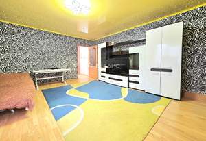 2-к квартира, вторичка, 65м2, 1/5 этаж