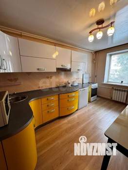 2-к квартира, вторичка, 65м2, 1/10 этаж