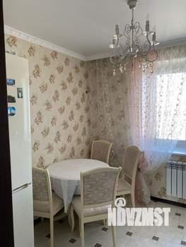 4-к квартира, вторичка, 100м2, 8/14 этаж