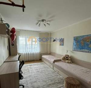 3-к квартира, вторичка, 71м2, 9/15 этаж