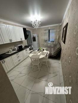 2-к квартира, вторичка, 84м2, 1/10 этаж