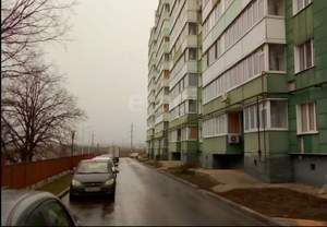 2-к квартира, вторичка, 60м2, 1/10 этаж