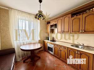 2-к квартира, вторичка, 57м2, 6/10 этаж