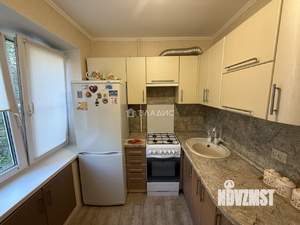 2-к квартира, вторичка, 48м2, 3/5 этаж