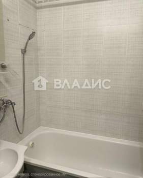 3-к квартира, вторичка, 61м2, 1/9 этаж