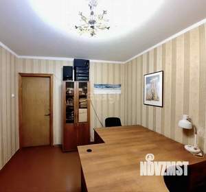 3-к квартира, вторичка, 65м2, 1/10 этаж