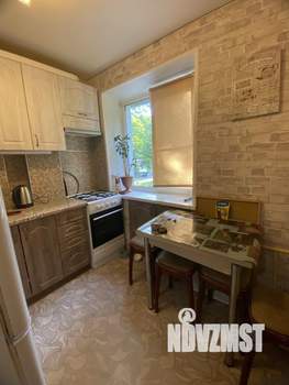 3-к квартира, вторичка, 61м2, 1/5 этаж