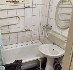 2-к квартира, вторичка, 42м2, 4/4 этаж