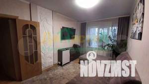 3-к квартира, вторичка, 58м2, 1/10 этаж