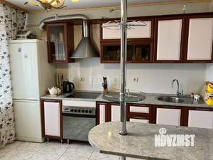 3-к квартира, вторичка, 105м2, 10/16 этаж