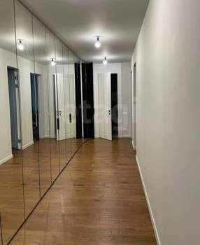 3-к квартира, вторичка, 122м2, 2/9 этаж