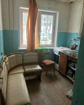 2-к квартира, вторичка, 46м2, 1/9 этаж