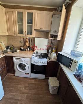 3-к квартира, вторичка, 62м2, 5/5 этаж