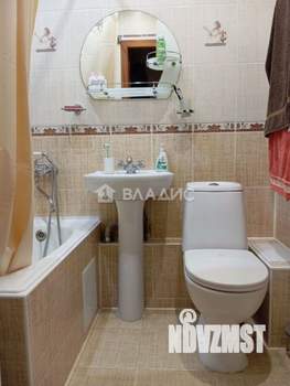 2-к квартира, вторичка, 39м2, 1/4 этаж