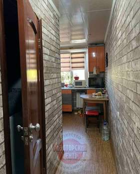 4-к квартира, вторичка, 61м2, 4/5 этаж