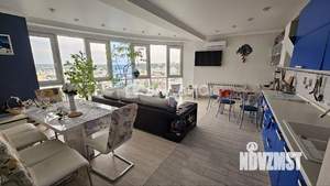 3-к квартира, вторичка, 100м2, 14/14 этаж