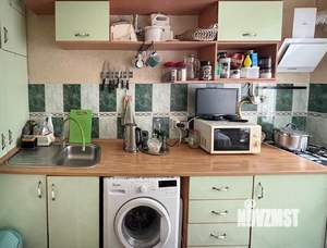 3-к квартира, вторичка, 61м2, 1/9 этаж