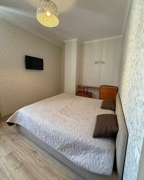 3-к квартира, вторичка, 109м2, 2/19 этаж