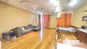 Студия квартира, вторичка, 64м2, 10/15 этаж