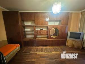 3-к квартира, вторичка, 61м2, 1/9 этаж