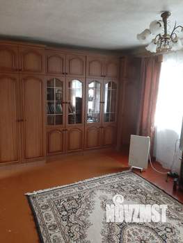 3-к квартира, вторичка, 52м2, 1/1 этаж