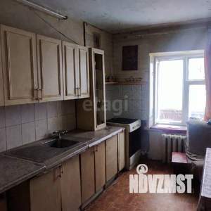 3-к квартира, вторичка, 81м2, 1/15 этаж