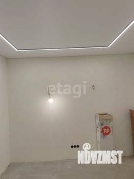 2-к квартира, вторичка, 54м2, 1/7 этаж