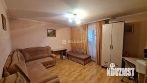 2-к квартира, вторичка, 64м2, 4/10 этаж