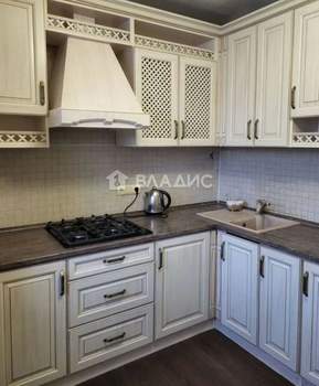3-к квартира, вторичка, 73м2, 8/9 этаж