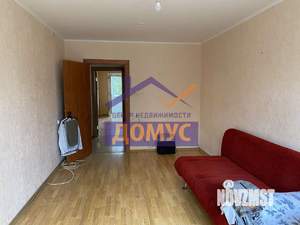 2-к квартира, вторичка, 61м2, 1/10 этаж