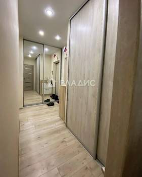 1-к квартира, вторичка, 52м2, 15/18 этаж