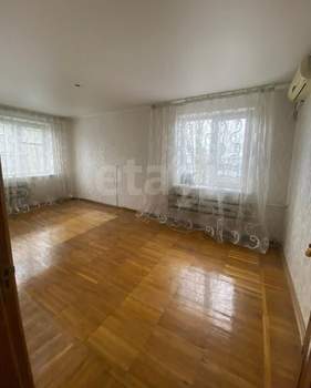 3-к квартира, вторичка, 61м2, 5/5 этаж