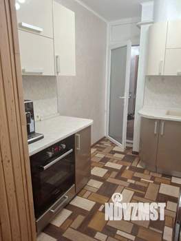 4-к квартира, вторичка, 62м2, 1/5 этаж