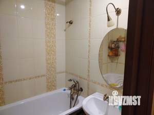 3-к квартира, вторичка, 63м2, 8/9 этаж
