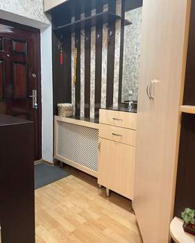 3-к квартира, вторичка, 74м2, 1/3 этаж