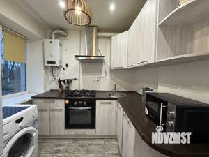 2-к квартира, вторичка, 42м2, 2/3 этаж