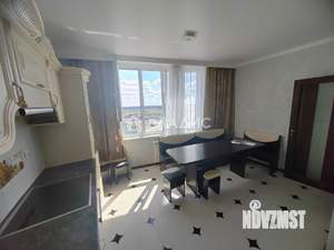 2-к квартира, вторичка, 68м2, 15/18 этаж