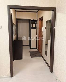 2-к квартира, вторичка, 42м2, 8/9 этаж