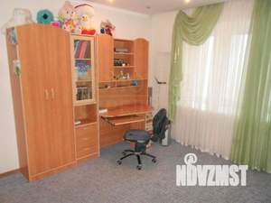3-к квартира, вторичка, 104м2, 16/17 этаж