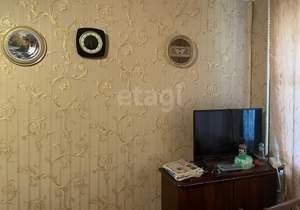 2-к квартира, вторичка, 41м2, 1/4 этаж