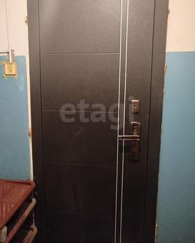 3-к квартира, вторичка, 74м2, 9/10 этаж