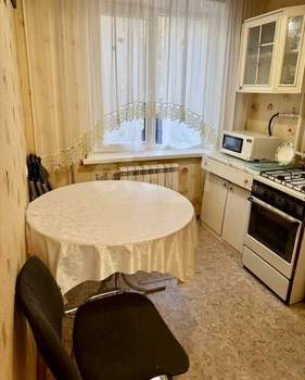 3-к квартира, вторичка, 62м2, 1/5 этаж