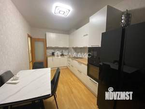 2-к квартира, вторичка, 72м2, 2/17 этаж