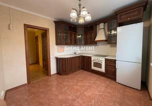 3-к квартира, вторичка, 76м2, 8/10 этаж