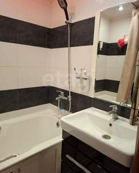 3-к квартира, вторичка, 69м2, 6/10 этаж
