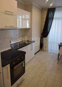 2-к квартира, вторичка, 77м2, 9/17 этаж