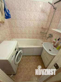2-к квартира, вторичка, 45м2, 1/9 этаж