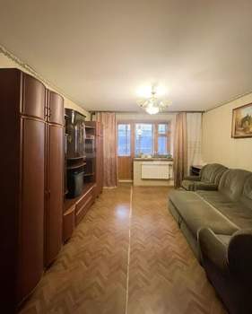 2-к квартира, вторичка, 61м2, 2/5 этаж