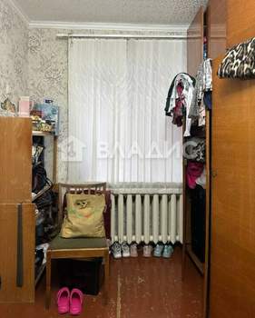 3-к квартира, вторичка, 5574м2, 1/5 этаж