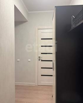 2-к квартира, вторичка, 74м2, 7/17 этаж